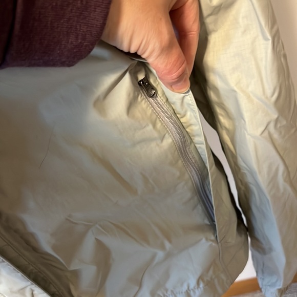 The North Face HyVent windbreaker/shell jacket, light grey/coral pink, Women's L - Picture 4 of 16